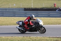 Motorcycle-action-photographs;Trackday-digital-images;event-digital-images;eventdigitalimages;no-limits-trackday;peter-wileman-photography;snetterton;snetterton-circuit-norfolk;snetterton-photographs;trackday;trackday-photos