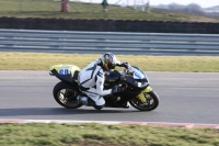 Motorcycle-action-photographs;Trackday-digital-images;event-digital-images;eventdigitalimages;no-limits-trackday;peter-wileman-photography;snetterton;snetterton-circuit-norfolk;snetterton-photographs;trackday;trackday-photos