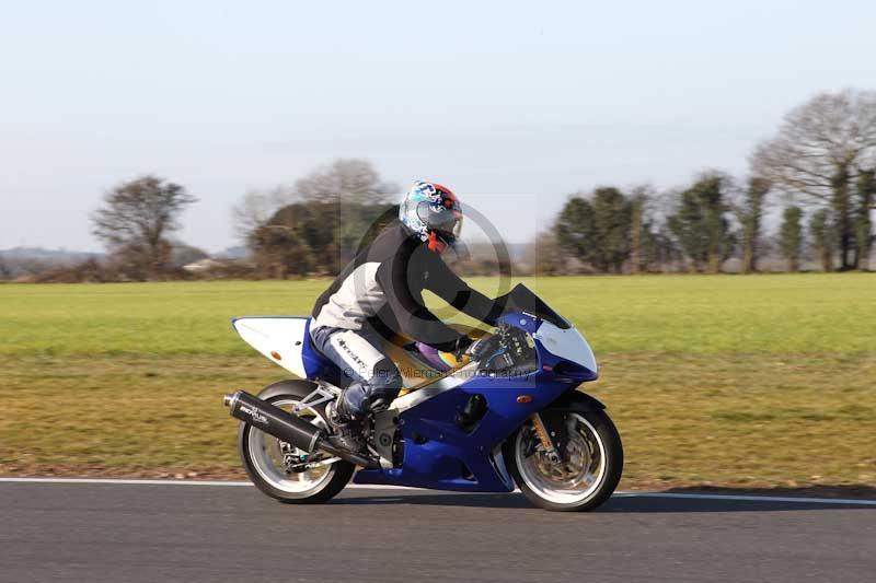 Motorcycle action photographs;Trackday digital images;event digital images;eventdigitalimages;no limits trackday;peter wileman photography;snetterton;snetterton circuit norfolk;snetterton photographs;trackday;trackday photos