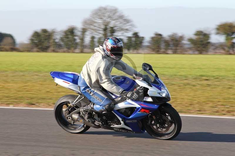 Motorcycle action photographs;Trackday digital images;event digital images;eventdigitalimages;no limits trackday;peter wileman photography;snetterton;snetterton circuit norfolk;snetterton photographs;trackday;trackday photos