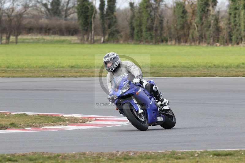 Motorcycle action photographs;Trackday digital images;event digital images;eventdigitalimages;no limits trackday;peter wileman photography;snetterton;snetterton circuit norfolk;snetterton photographs;trackday;trackday photos