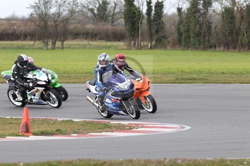 Motorcycle action photographs;Trackday digital images;event digital images;eventdigitalimages;no limits trackday;peter wileman photography;snetterton;snetterton circuit norfolk;snetterton photographs;trackday;trackday photos