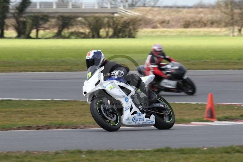 Motorcycle action photographs;Trackday digital images;event digital images;eventdigitalimages;no limits trackday;peter wileman photography;snetterton;snetterton circuit norfolk;snetterton photographs;trackday;trackday photos
