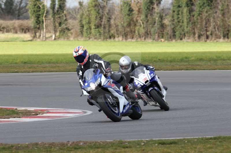Motorcycle action photographs;Trackday digital images;event digital images;eventdigitalimages;no limits trackday;peter wileman photography;snetterton;snetterton circuit norfolk;snetterton photographs;trackday;trackday photos