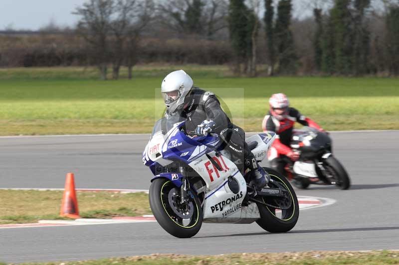 Motorcycle action photographs;Trackday digital images;event digital images;eventdigitalimages;no limits trackday;peter wileman photography;snetterton;snetterton circuit norfolk;snetterton photographs;trackday;trackday photos