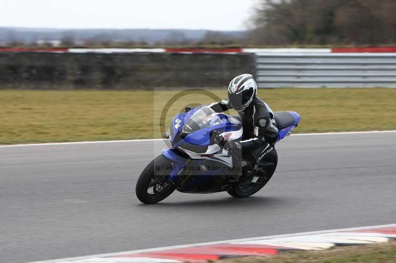 Motorcycle action photographs;Trackday digital images;event digital images;eventdigitalimages;no limits trackday;peter wileman photography;snetterton;snetterton circuit norfolk;snetterton photographs;trackday;trackday photos