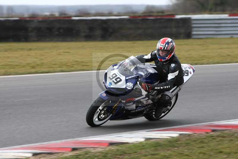 Motorcycle action photographs;Trackday digital images;event digital images;eventdigitalimages;no limits trackday;peter wileman photography;snetterton;snetterton circuit norfolk;snetterton photographs;trackday;trackday photos