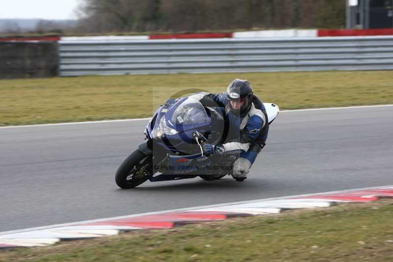Motorcycle action photographs;Trackday digital images;event digital images;eventdigitalimages;no limits trackday;peter wileman photography;snetterton;snetterton circuit norfolk;snetterton photographs;trackday;trackday photos