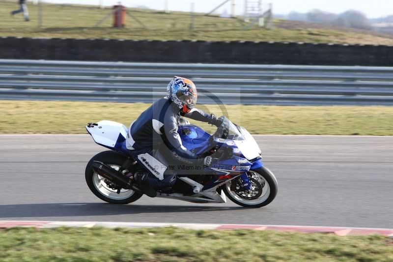 Motorcycle action photographs;Trackday digital images;event digital images;eventdigitalimages;no limits trackday;peter wileman photography;snetterton;snetterton circuit norfolk;snetterton photographs;trackday;trackday photos