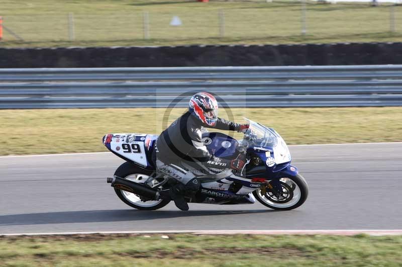 Motorcycle action photographs;Trackday digital images;event digital images;eventdigitalimages;no limits trackday;peter wileman photography;snetterton;snetterton circuit norfolk;snetterton photographs;trackday;trackday photos