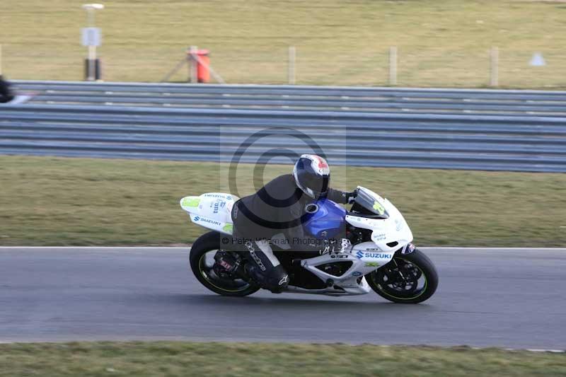 Motorcycle action photographs;Trackday digital images;event digital images;eventdigitalimages;no limits trackday;peter wileman photography;snetterton;snetterton circuit norfolk;snetterton photographs;trackday;trackday photos