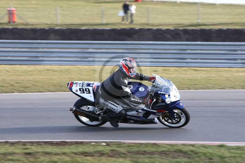 Motorcycle action photographs;Trackday digital images;event digital images;eventdigitalimages;no limits trackday;peter wileman photography;snetterton;snetterton circuit norfolk;snetterton photographs;trackday;trackday photos
