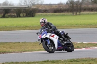 Motorcycle-action-photographs;Trackday-digital-images;event-digital-images;eventdigitalimages;no-limits-trackday;peter-wileman-photography;snetterton;snetterton-circuit-norfolk;snetterton-photographs;trackday;trackday-photos