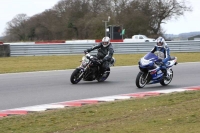 Motorcycle-action-photographs;Trackday-digital-images;event-digital-images;eventdigitalimages;no-limits-trackday;peter-wileman-photography;snetterton;snetterton-circuit-norfolk;snetterton-photographs;trackday;trackday-photos