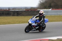 Motorcycle-action-photographs;Trackday-digital-images;event-digital-images;eventdigitalimages;no-limits-trackday;peter-wileman-photography;snetterton;snetterton-circuit-norfolk;snetterton-photographs;trackday;trackday-photos
