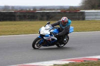 Motorcycle-action-photographs;Trackday-digital-images;event-digital-images;eventdigitalimages;no-limits-trackday;peter-wileman-photography;snetterton;snetterton-circuit-norfolk;snetterton-photographs;trackday;trackday-photos