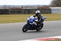 Motorcycle-action-photographs;Trackday-digital-images;event-digital-images;eventdigitalimages;no-limits-trackday;peter-wileman-photography;snetterton;snetterton-circuit-norfolk;snetterton-photographs;trackday;trackday-photos