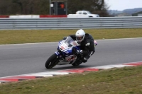 Motorcycle-action-photographs;Trackday-digital-images;event-digital-images;eventdigitalimages;no-limits-trackday;peter-wileman-photography;snetterton;snetterton-circuit-norfolk;snetterton-photographs;trackday;trackday-photos