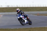 Motorcycle-action-photographs;Trackday-digital-images;event-digital-images;eventdigitalimages;no-limits-trackday;peter-wileman-photography;snetterton;snetterton-circuit-norfolk;snetterton-photographs;trackday;trackday-photos