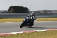 Motorcycle-action-photographs;Trackday-digital-images;event-digital-images;eventdigitalimages;no-limits-trackday;peter-wileman-photography;snetterton;snetterton-circuit-norfolk;snetterton-photographs;trackday;trackday-photos