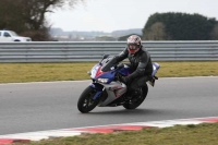 Motorcycle-action-photographs;Trackday-digital-images;event-digital-images;eventdigitalimages;no-limits-trackday;peter-wileman-photography;snetterton;snetterton-circuit-norfolk;snetterton-photographs;trackday;trackday-photos