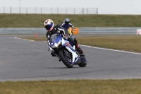 Motorcycle-action-photographs;Trackday-digital-images;event-digital-images;eventdigitalimages;no-limits-trackday;peter-wileman-photography;snetterton;snetterton-circuit-norfolk;snetterton-photographs;trackday;trackday-photos