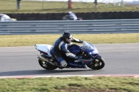 Motorcycle-action-photographs;Trackday-digital-images;event-digital-images;eventdigitalimages;no-limits-trackday;peter-wileman-photography;snetterton;snetterton-circuit-norfolk;snetterton-photographs;trackday;trackday-photos