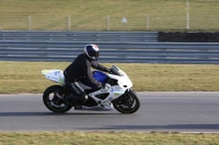 Motorcycle-action-photographs;Trackday-digital-images;event-digital-images;eventdigitalimages;no-limits-trackday;peter-wileman-photography;snetterton;snetterton-circuit-norfolk;snetterton-photographs;trackday;trackday-photos