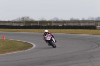 Motorcycle-action-photographs;Trackday-digital-images;event-digital-images;eventdigitalimages;no-limits-trackday;peter-wileman-photography;snetterton;snetterton-circuit-norfolk;snetterton-photographs;trackday;trackday-photos