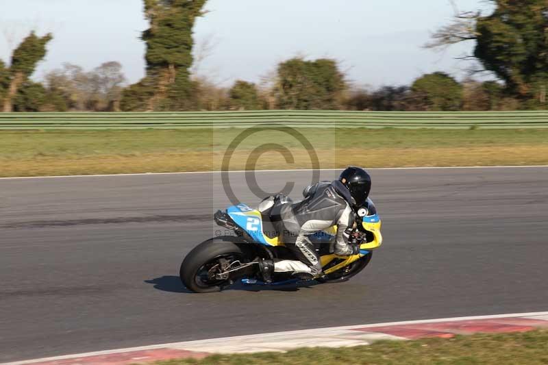 Motorcycle action photographs;Trackday digital images;event digital images;eventdigitalimages;no limits trackday;peter wileman photography;snetterton;snetterton circuit norfolk;snetterton photographs;trackday;trackday photos