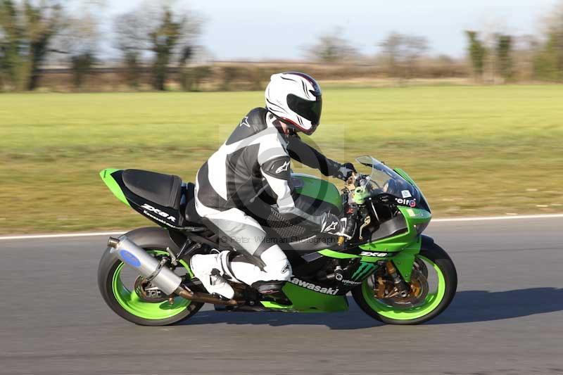 Motorcycle action photographs;Trackday digital images;event digital images;eventdigitalimages;no limits trackday;peter wileman photography;snetterton;snetterton circuit norfolk;snetterton photographs;trackday;trackday photos