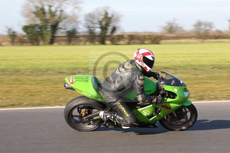 Motorcycle action photographs;Trackday digital images;event digital images;eventdigitalimages;no limits trackday;peter wileman photography;snetterton;snetterton circuit norfolk;snetterton photographs;trackday;trackday photos