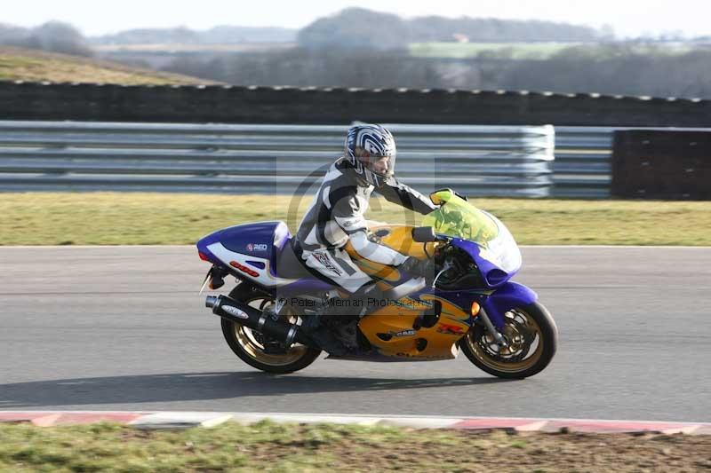 Motorcycle action photographs;Trackday digital images;event digital images;eventdigitalimages;no limits trackday;peter wileman photography;snetterton;snetterton circuit norfolk;snetterton photographs;trackday;trackday photos