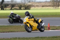 Motorcycle-action-photographs;Trackday-digital-images;event-digital-images;eventdigitalimages;no-limits-trackday;peter-wileman-photography;snetterton;snetterton-circuit-norfolk;snetterton-photographs;trackday;trackday-photos