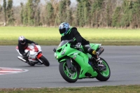 Motorcycle-action-photographs;Trackday-digital-images;event-digital-images;eventdigitalimages;no-limits-trackday;peter-wileman-photography;snetterton;snetterton-circuit-norfolk;snetterton-photographs;trackday;trackday-photos