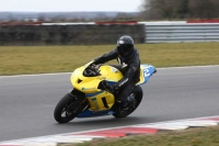 Motorcycle-action-photographs;Trackday-digital-images;event-digital-images;eventdigitalimages;no-limits-trackday;peter-wileman-photography;snetterton;snetterton-circuit-norfolk;snetterton-photographs;trackday;trackday-photos