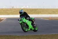 Motorcycle-action-photographs;Trackday-digital-images;event-digital-images;eventdigitalimages;no-limits-trackday;peter-wileman-photography;snetterton;snetterton-circuit-norfolk;snetterton-photographs;trackday;trackday-photos