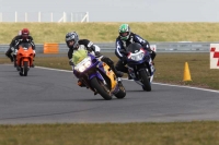 Motorcycle-action-photographs;Trackday-digital-images;event-digital-images;eventdigitalimages;no-limits-trackday;peter-wileman-photography;snetterton;snetterton-circuit-norfolk;snetterton-photographs;trackday;trackday-photos