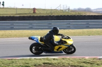 Motorcycle-action-photographs;Trackday-digital-images;event-digital-images;eventdigitalimages;no-limits-trackday;peter-wileman-photography;snetterton;snetterton-circuit-norfolk;snetterton-photographs;trackday;trackday-photos