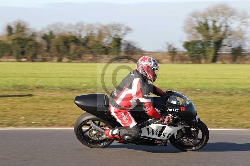 Motorcycle action photographs;Trackday digital images;event digital images;eventdigitalimages;no limits trackday;peter wileman photography;snetterton;snetterton circuit norfolk;snetterton photographs;trackday;trackday photos
