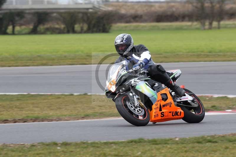 Motorcycle action photographs;Trackday digital images;event digital images;eventdigitalimages;no limits trackday;peter wileman photography;snetterton;snetterton circuit norfolk;snetterton photographs;trackday;trackday photos