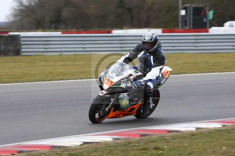 Motorcycle action photographs;Trackday digital images;event digital images;eventdigitalimages;no limits trackday;peter wileman photography;snetterton;snetterton circuit norfolk;snetterton photographs;trackday;trackday photos