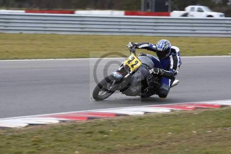 Motorcycle action photographs;Trackday digital images;event digital images;eventdigitalimages;no limits trackday;peter wileman photography;snetterton;snetterton circuit norfolk;snetterton photographs;trackday;trackday photos