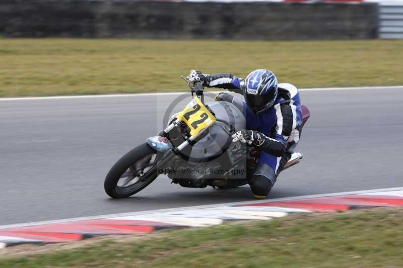 Motorcycle action photographs;Trackday digital images;event digital images;eventdigitalimages;no limits trackday;peter wileman photography;snetterton;snetterton circuit norfolk;snetterton photographs;trackday;trackday photos