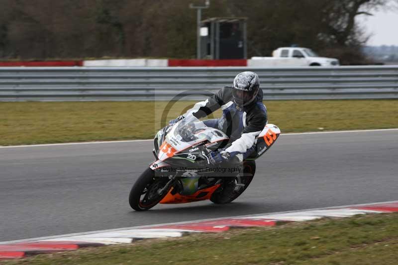 Motorcycle action photographs;Trackday digital images;event digital images;eventdigitalimages;no limits trackday;peter wileman photography;snetterton;snetterton circuit norfolk;snetterton photographs;trackday;trackday photos