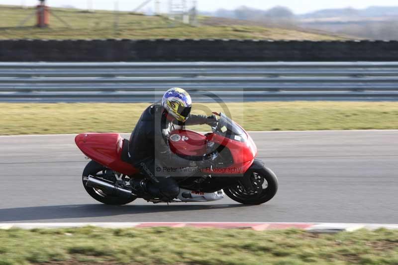 Motorcycle action photographs;Trackday digital images;event digital images;eventdigitalimages;no limits trackday;peter wileman photography;snetterton;snetterton circuit norfolk;snetterton photographs;trackday;trackday photos