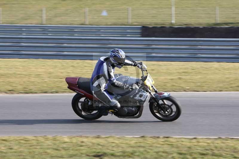 Motorcycle action photographs;Trackday digital images;event digital images;eventdigitalimages;no limits trackday;peter wileman photography;snetterton;snetterton circuit norfolk;snetterton photographs;trackday;trackday photos