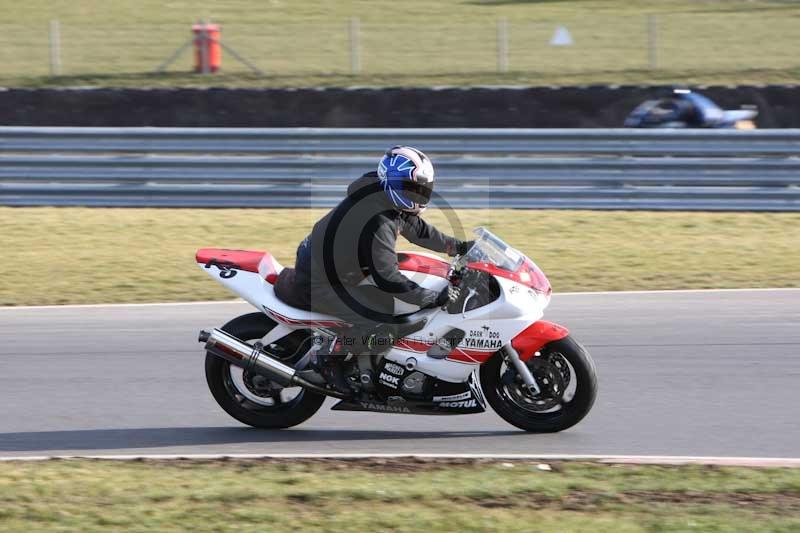 Motorcycle action photographs;Trackday digital images;event digital images;eventdigitalimages;no limits trackday;peter wileman photography;snetterton;snetterton circuit norfolk;snetterton photographs;trackday;trackday photos