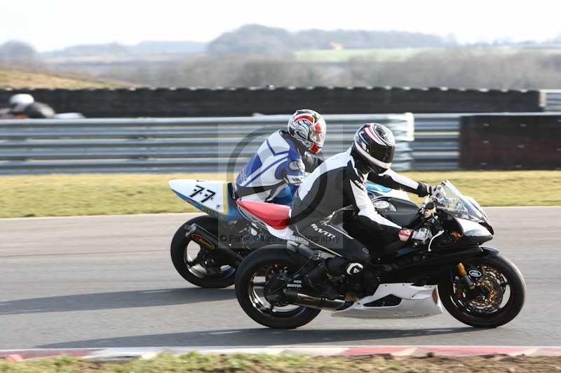 Motorcycle action photographs;Trackday digital images;event digital images;eventdigitalimages;no limits trackday;peter wileman photography;snetterton;snetterton circuit norfolk;snetterton photographs;trackday;trackday photos