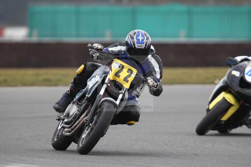 Motorcycle action photographs;Trackday digital images;event digital images;eventdigitalimages;no limits trackday;peter wileman photography;snetterton;snetterton circuit norfolk;snetterton photographs;trackday;trackday photos